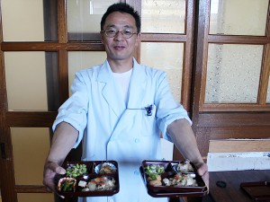 青木内科小児科医院　管理栄養士　赤松新吉